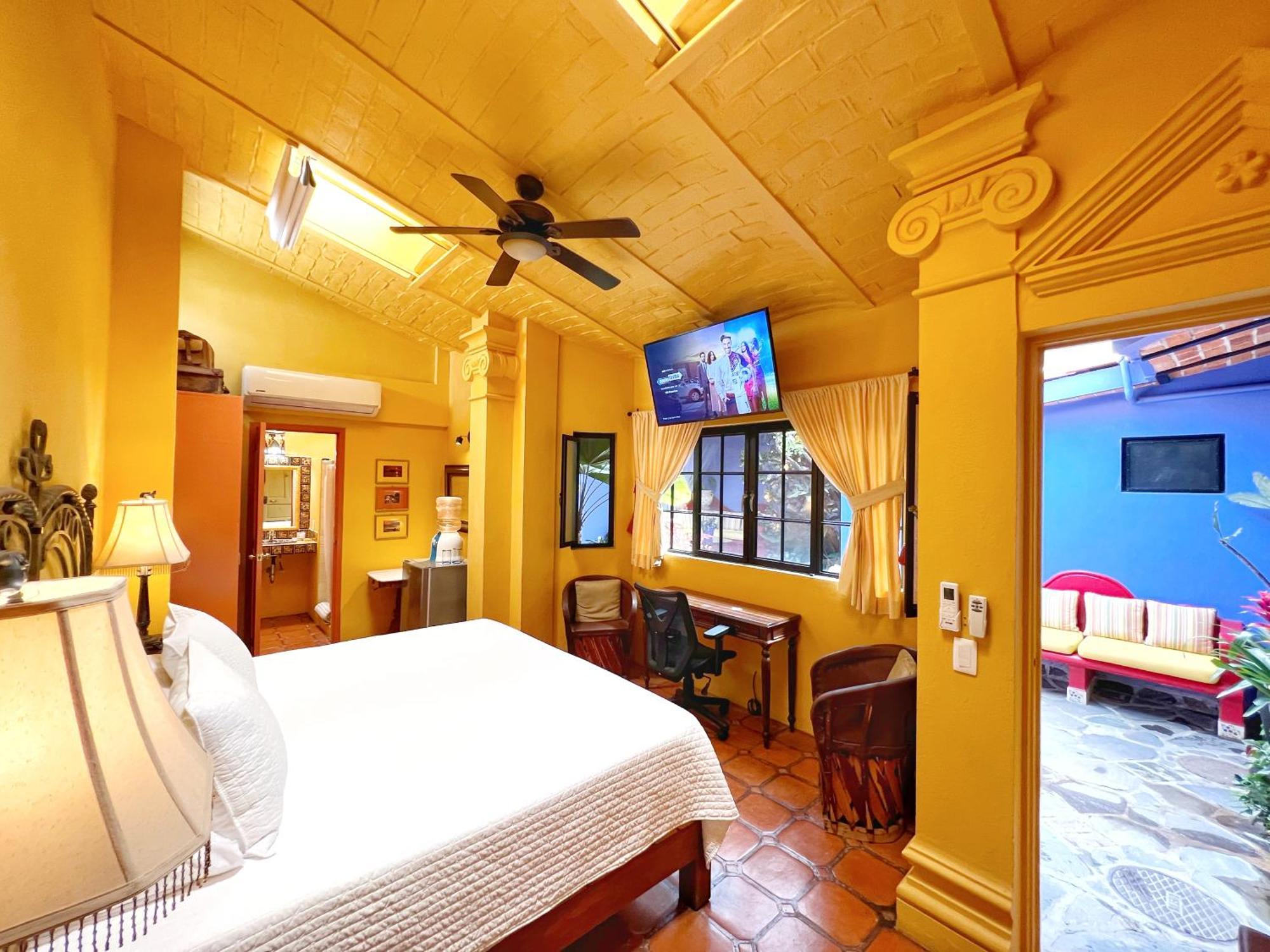 Estrellita'S Bed & Breakfast アヒヒク エクステリア 写真