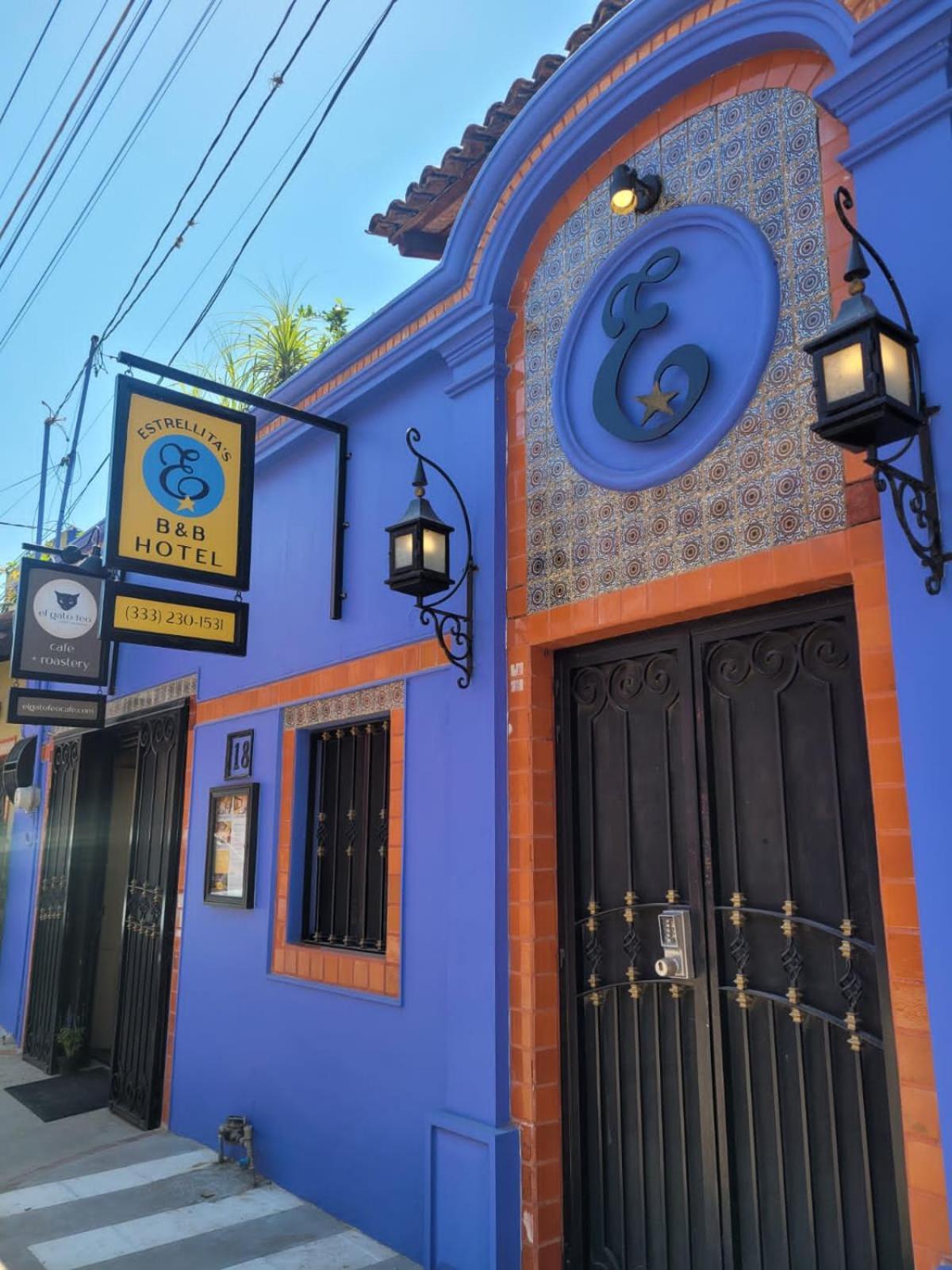 Estrellita'S Bed & Breakfast アヒヒク エクステリア 写真