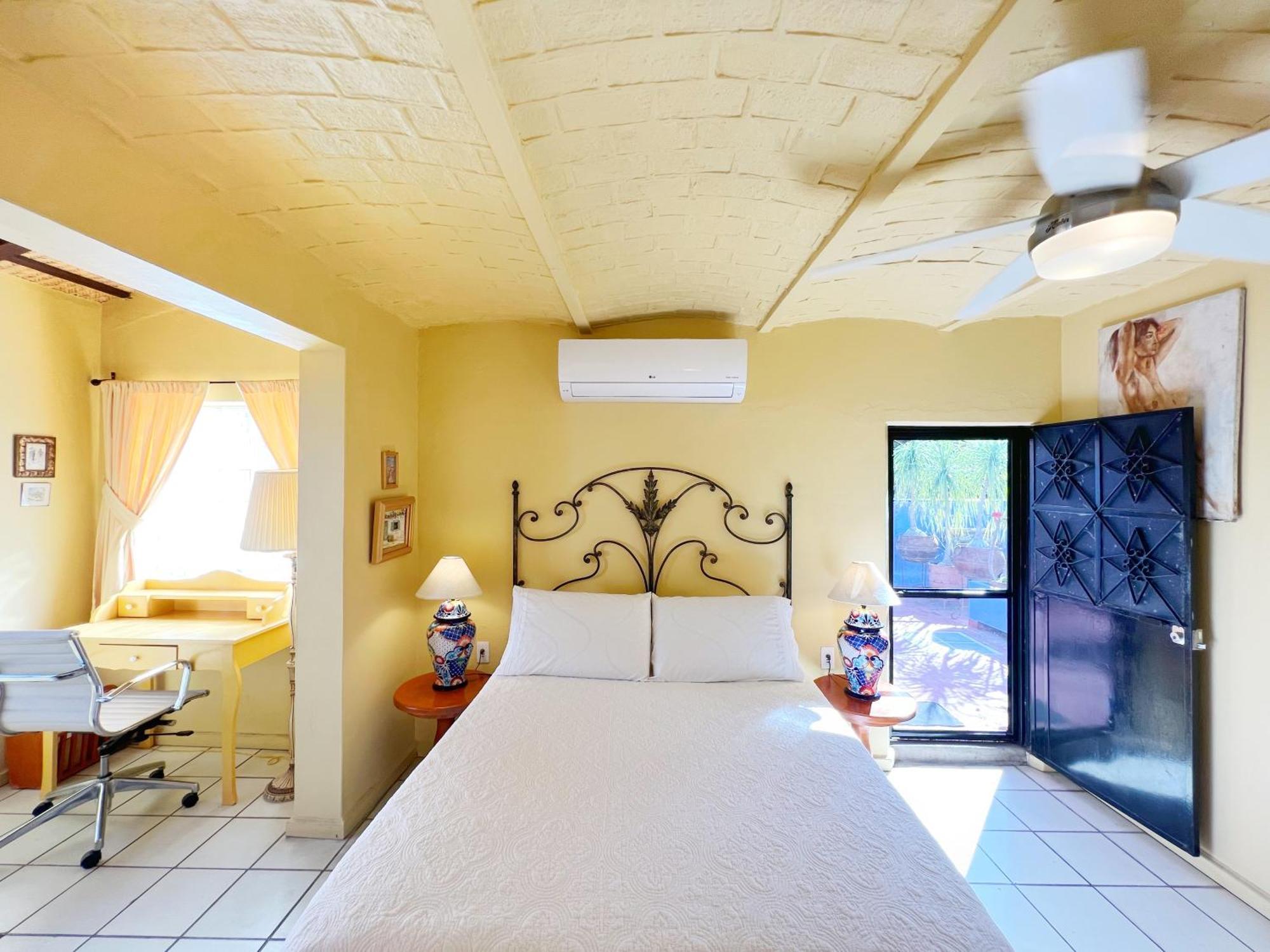 Estrellita'S Bed & Breakfast アヒヒク エクステリア 写真